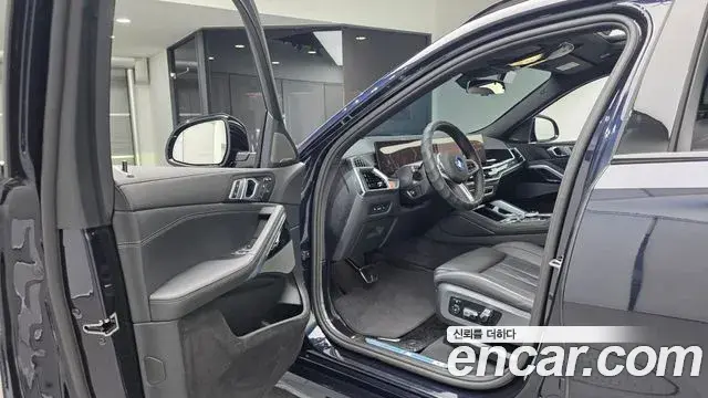 BMW X6 2025 — Фото 10/20