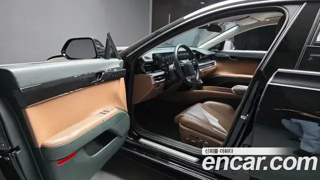 Hyundai Grandeur 2023 — Фото 10/20