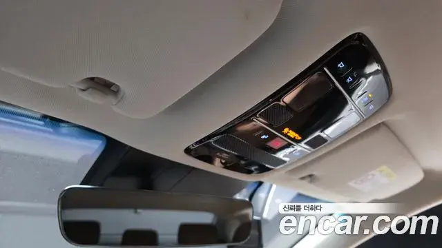 Hyundai Grandeur 2023 — Фото 18/20