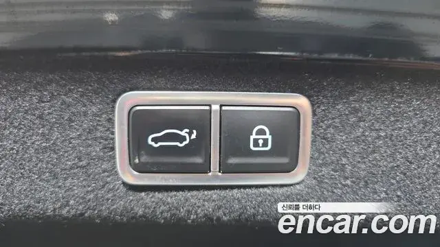 Hyundai Grandeur 2023 — Фото 20/20