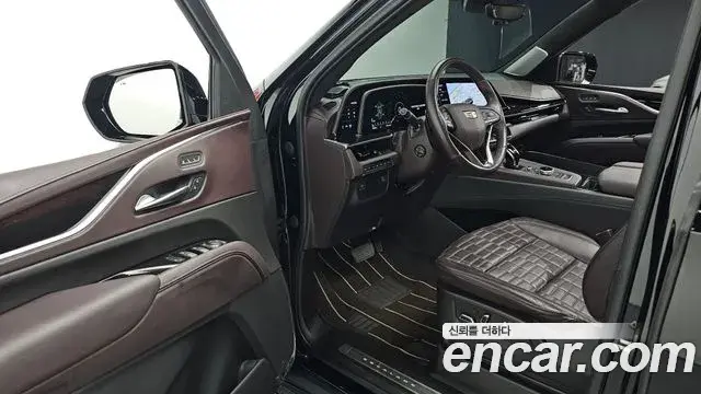 Cadillac Escalade 2023 — Şəkil 15/39