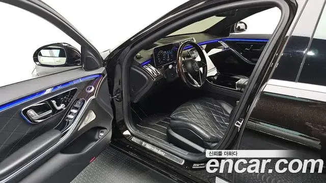 Mercedes-Benz S-Class 2021 — Фото 10/20