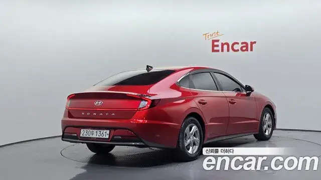 Hyundai Sonata 2019 — Фото 2/20