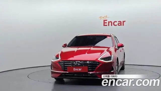 Hyundai Sonata 2019 — Фото 3/20