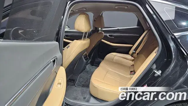 Hyundai Sonata 2020 — Фото 13/20
