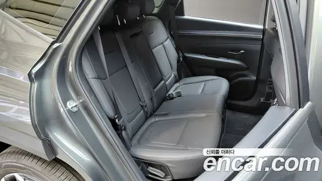 Hyundai The New Tucson 2023 — Фото 11/20