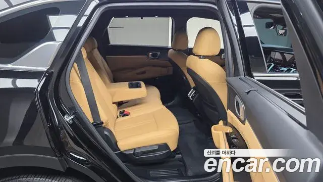 Kia Sorento 2021 — Фото 12/20