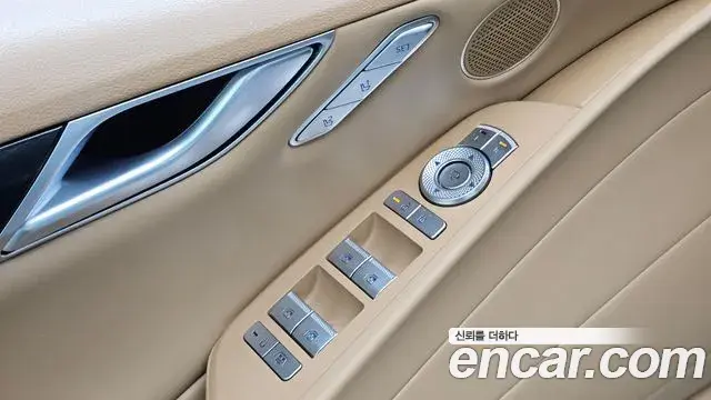 Genesis Electrified G80 2024 — Фото 16/20