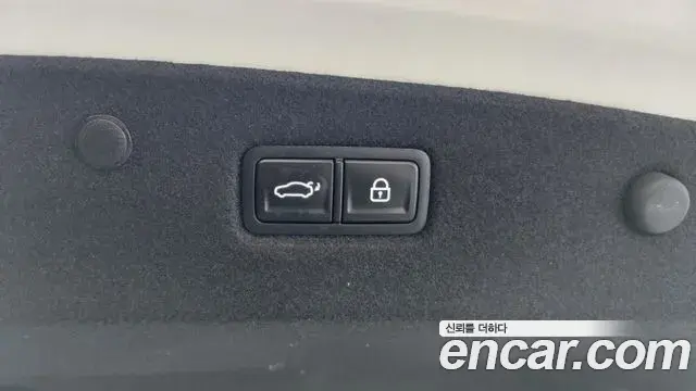 Kia K8 2021 — ფოტო 26/35