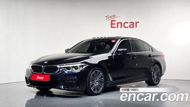 BMW 5 Series 2020 — Фото 9/20