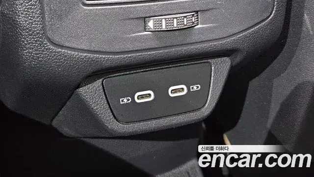 Volkswagen T-Roc 2021 — Şəkil 22/30