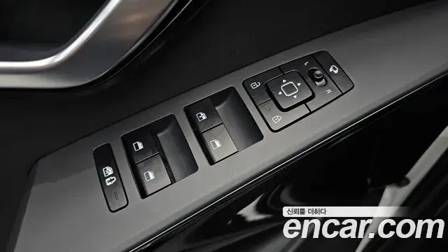 Kia Niro 2025 — Фото 12/20