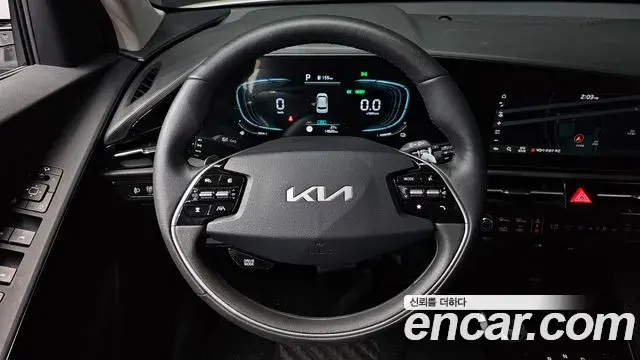 Kia Niro 2025 — Фото 13/20