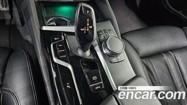 BMW 5 Series 2022 — Фото 9/20