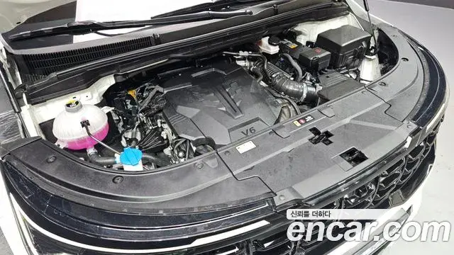 Kia Carnival 2025 — Şəkil 8/37