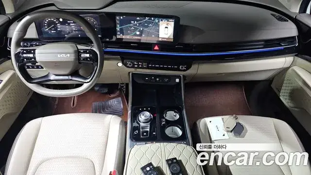 Kia Carnival 2025 — Şəkil 3/37