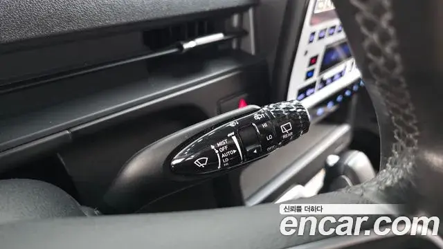 Hyundai Staria 2024 — Фото 20/20