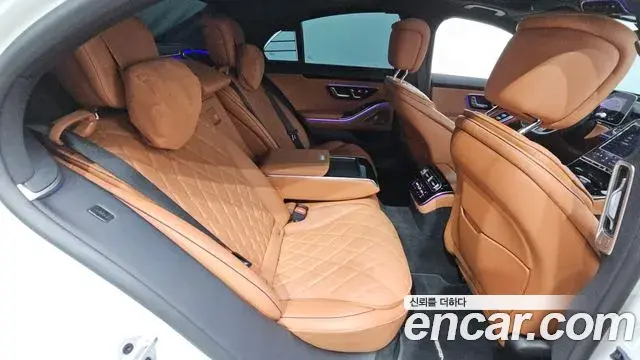 Mercedes-Benz S-Class 2022 — Фото 11/20