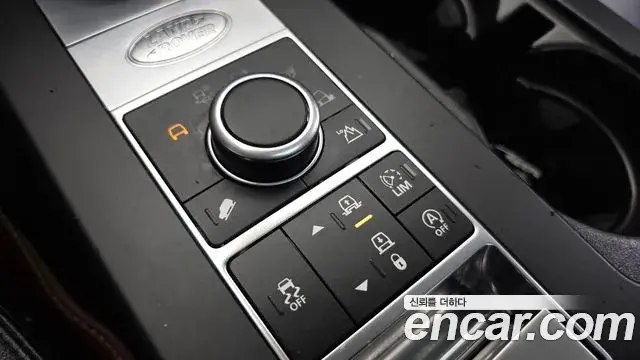 Land Rover Discovery 5 2018 — Фото 17/20
