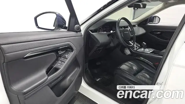 Land Rover Range Rover Evoque 2019 — ფოტო 30/30
