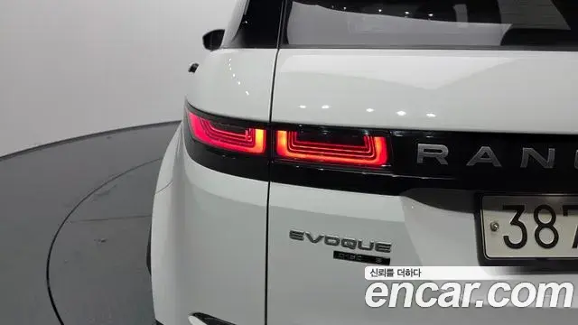 Land Rover Range Rover Evoque 2019 — ფოტო 10/30