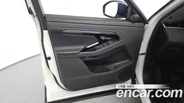 Land Rover Range Rover Evoque 2019 — ფოტო 11/30