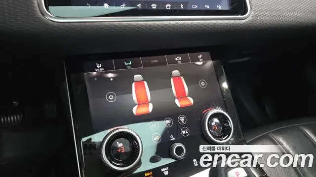 Land Rover Range Rover Evoque 2019 — ფოტო 18/30