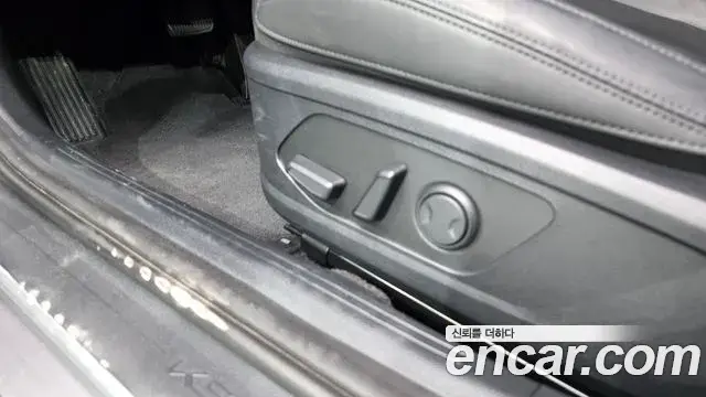 Kia K5 2023 — Photo 25/31