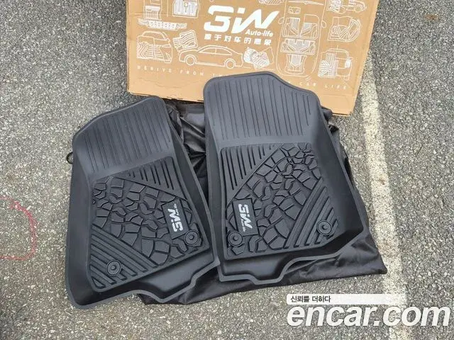 Jeep Wrangler 2019 — Фото 18/20