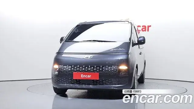 Hyundai Staria 2024 — Фото 3/20