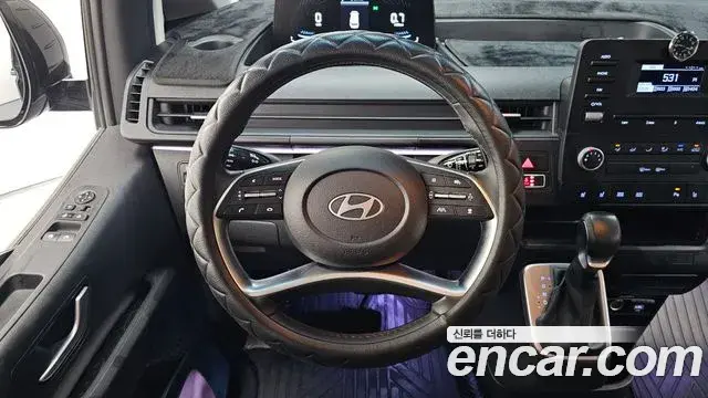 Hyundai Staria 2024 — Фото 13/20