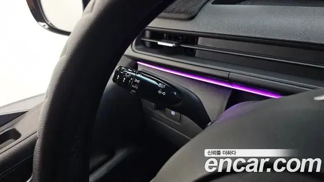 Hyundai Staria 2024 — Фото 16/20