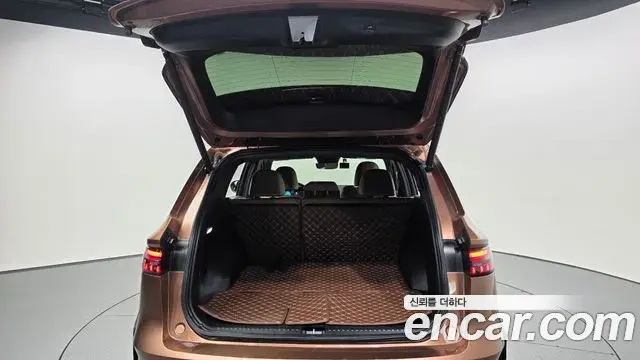 Renault Samsung Grand Koleos 2024 — Photo 23/35
