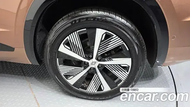 Renault Samsung Grand Koleos 2024 — Photo 5/35
