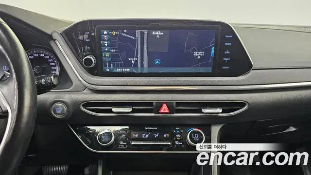 Hyundai Sonata 2019 — Фото 13/20