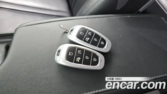 Hyundai Sonata 2019 — Фото 16/20