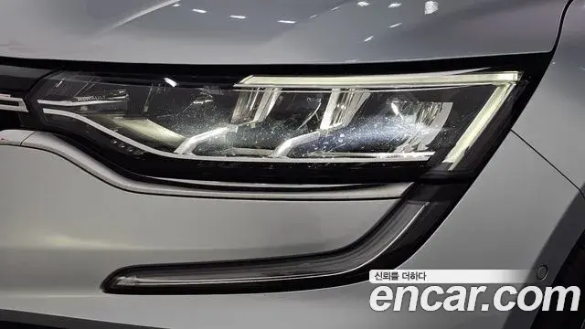 Renault Samsung SM6 2020 — ფოტო 30/33