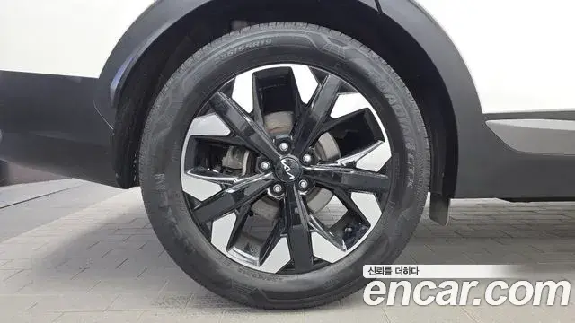 Kia Sportage 2021 — Şəkil 17/32