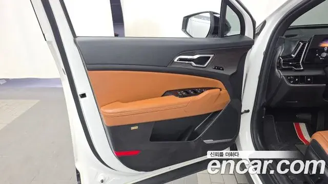 Kia Sportage 2021 — Şəkil 23/32