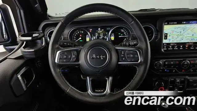 Jeep Wrangler 2023 — Фото 13/20