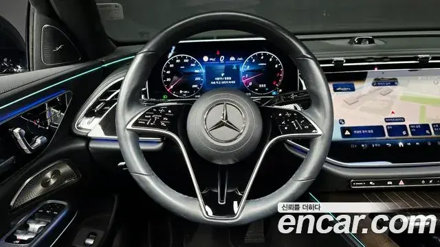 Mercedes-Benz E-Class 2024 — Фото 15/20