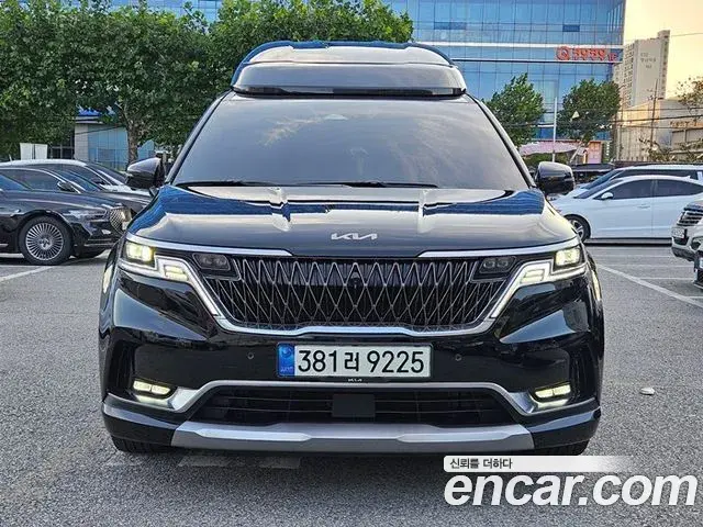 Kia Carnival 2021 — Фото 2/19