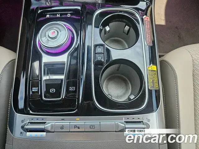 Kia Carnival 2021 — Фото 7/19