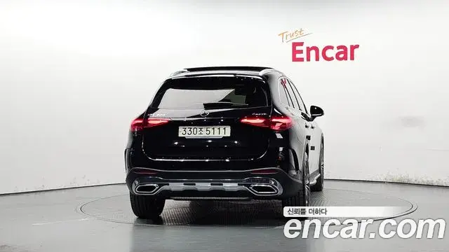 Mercedes-Benz GLC-Class 2024 — Фото 4/20