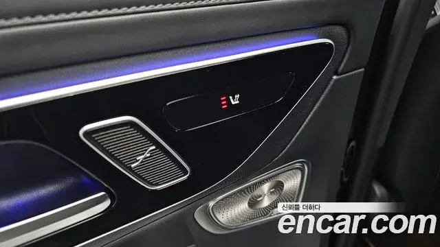 Mercedes-Benz GLC-Class 2024 — Photo 3/35