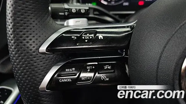 Mercedes-Benz GLC-Class 2024 — Photo 16/35