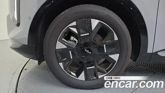 Kia Sportage 2025 — Photo 14/30