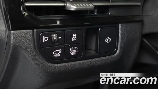 Kia Sportage 2025 — Photo 2/30