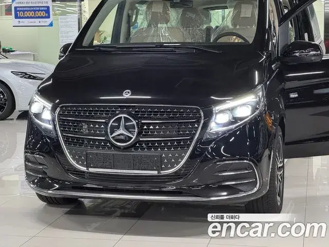 Mercedes-Benz V-Class 2025 — ფოტო 4/18