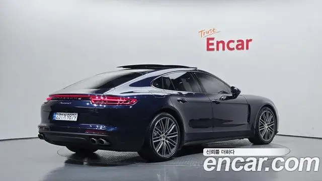 Porsche Panamera 2018 — Фото 2/20